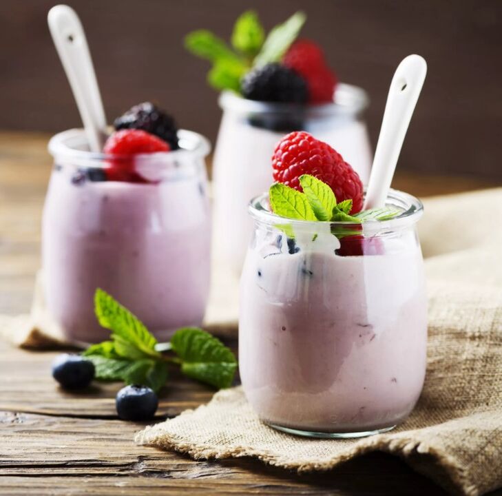 Természetes joghurt
